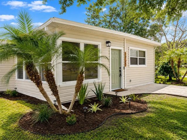 1725 Park Drive, LAKELAND