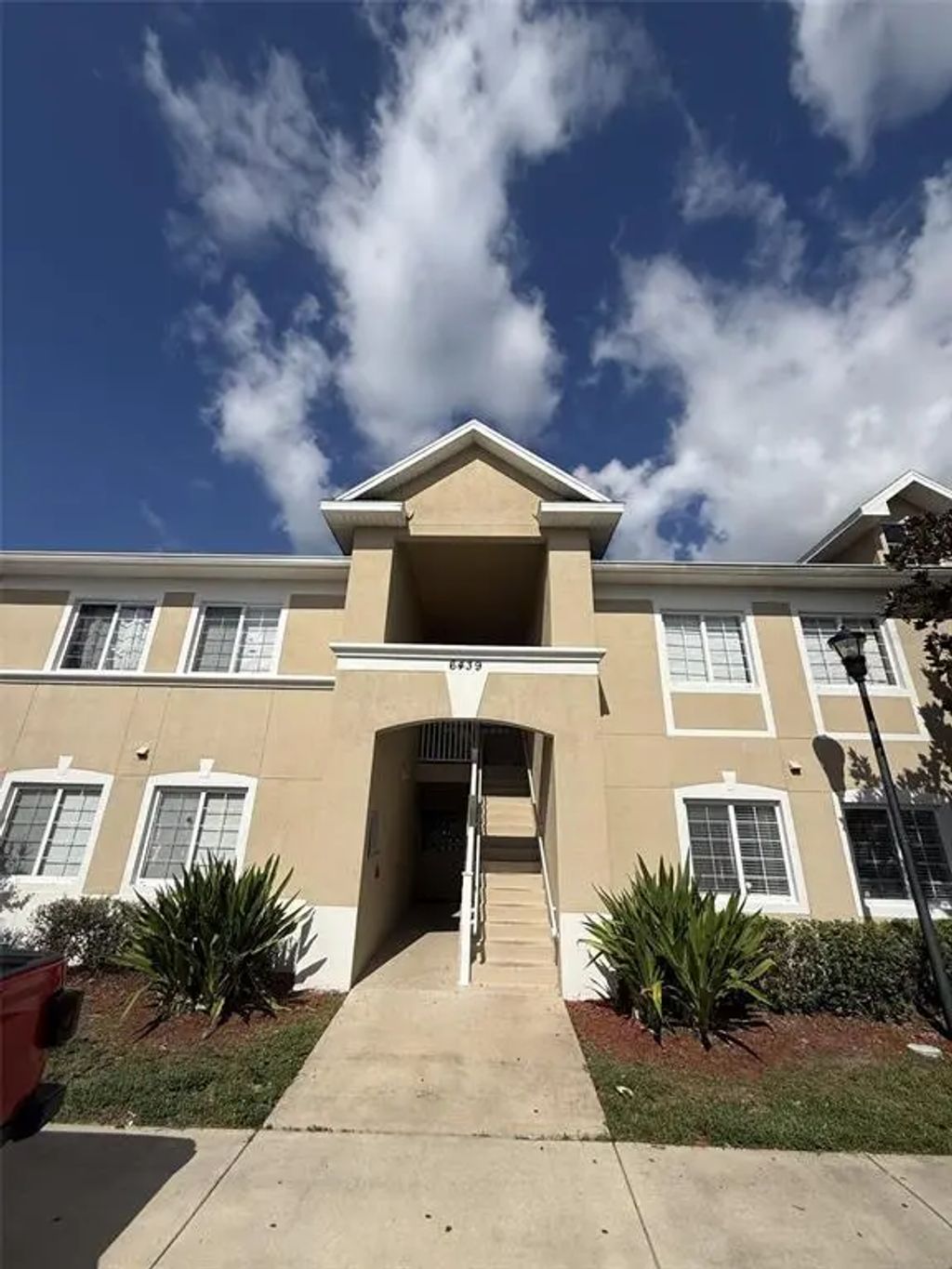6439 Cypressdale Drive 102, RIVERVIEW
