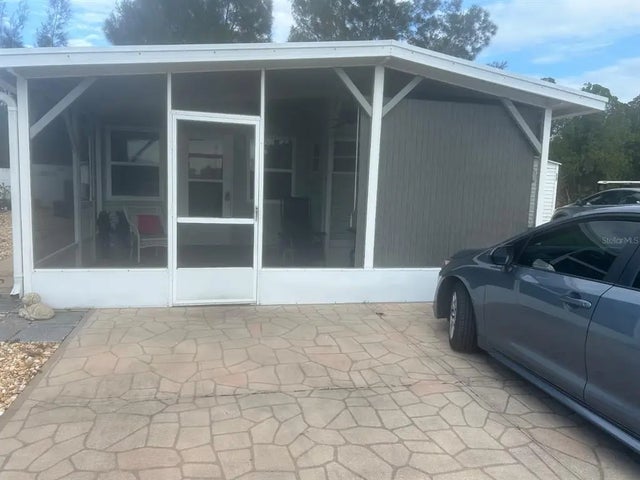 234 Golf Crest Lane, DAVENPORT