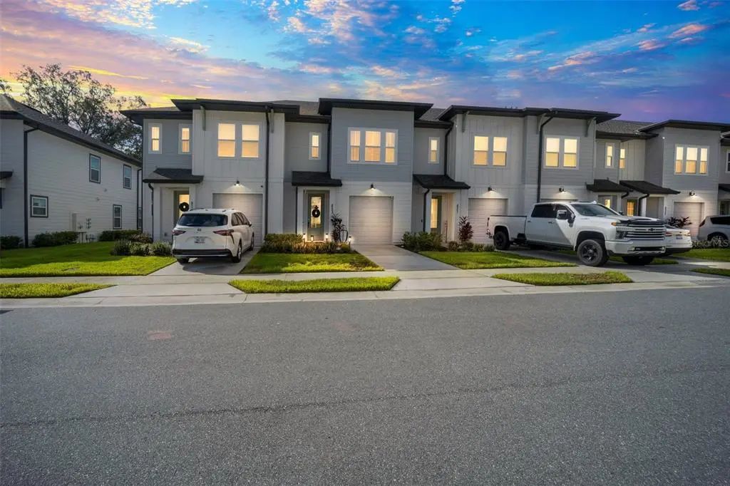 823 Longboat Drive, DAVENPORT