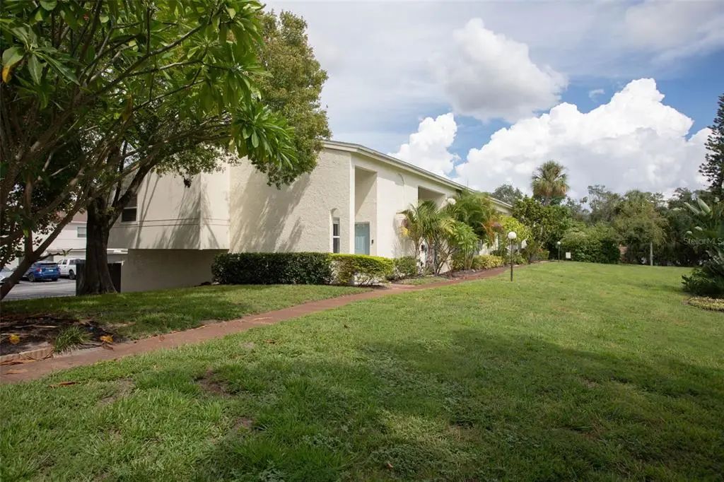 4219 La Sorrento Court, TAMPA