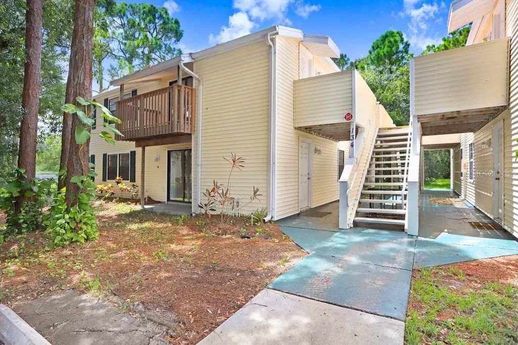 134 Sycamore Lane F, OLDSMAR