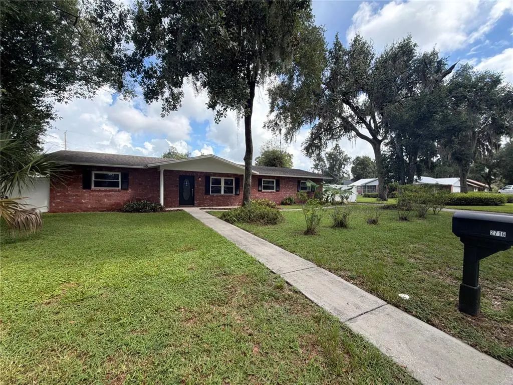 2716 Charleston Drive, PLANT CITY