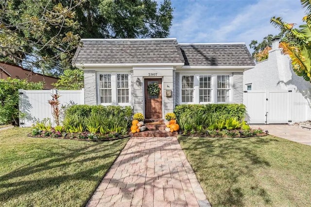 2907 W Aquilla Street, TAMPA