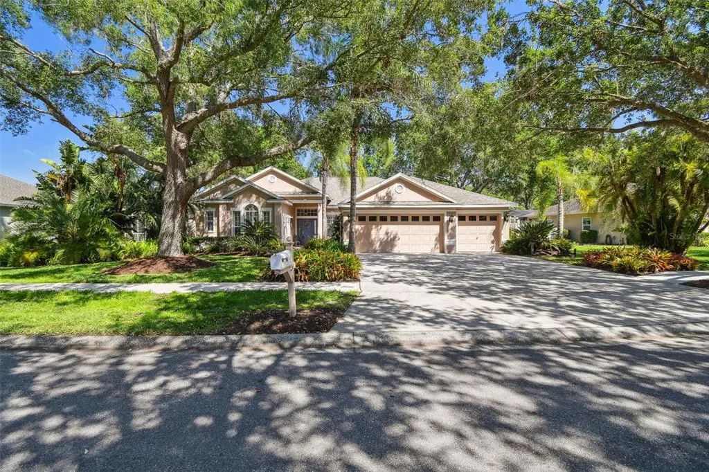 12523 Riverglen Drive, RIVERVIEW