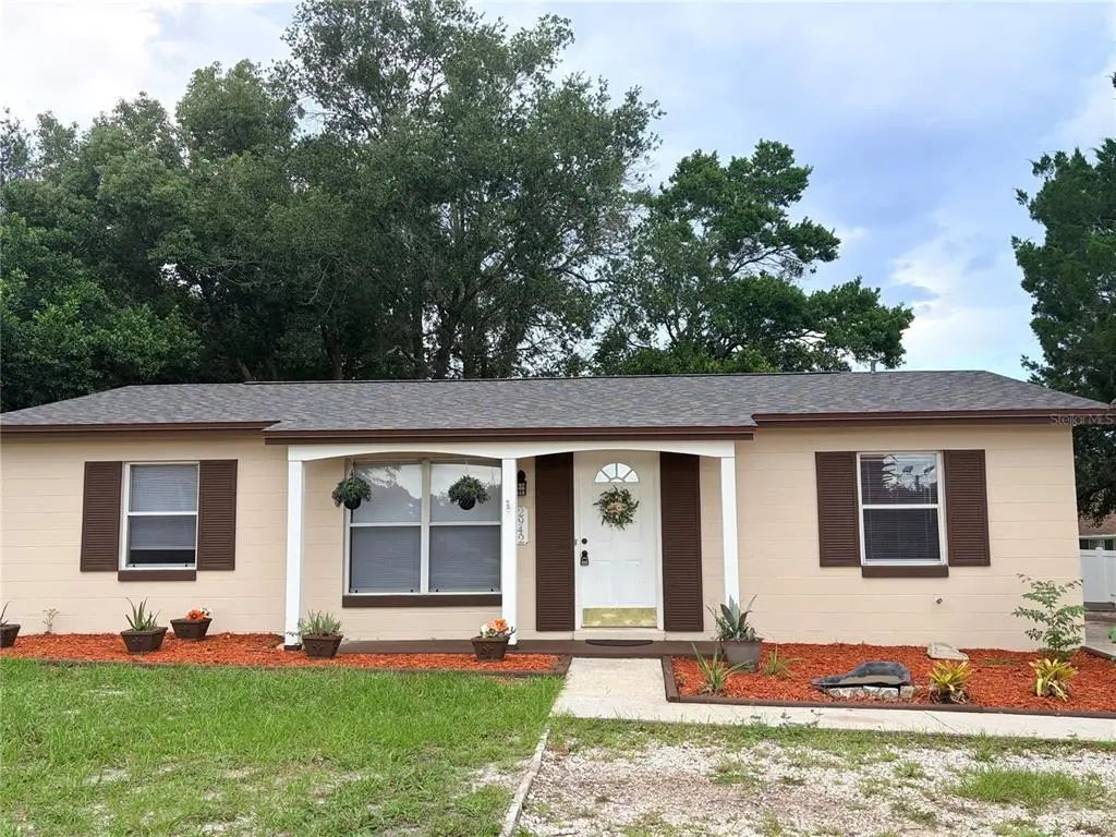 2942 Greynolds Street, DELTONA