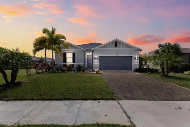 7434 35th Lane E, SARASOTA