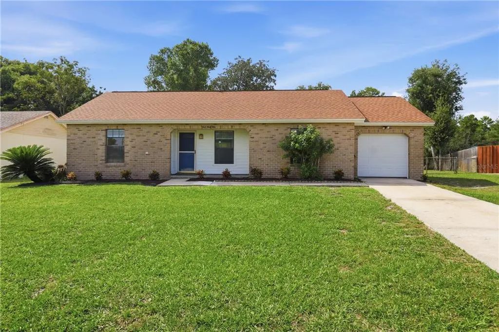 943 Marquette Court, DELTONA