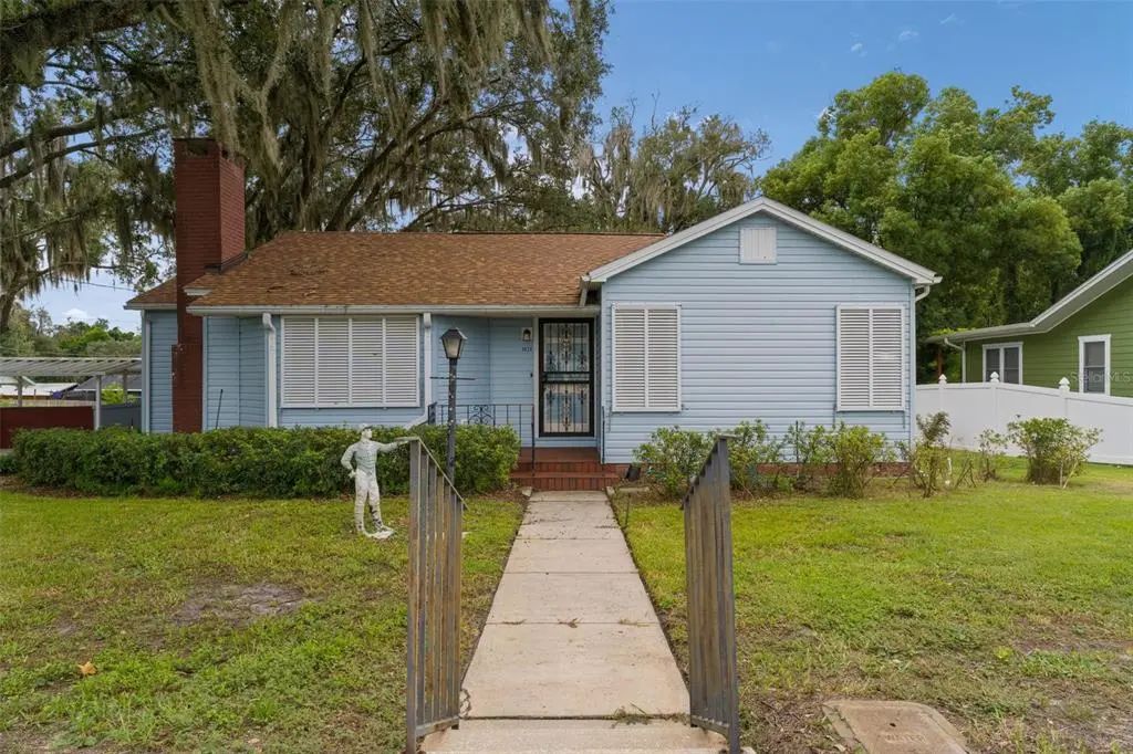 1024 E Orange Avenue, EUSTIS