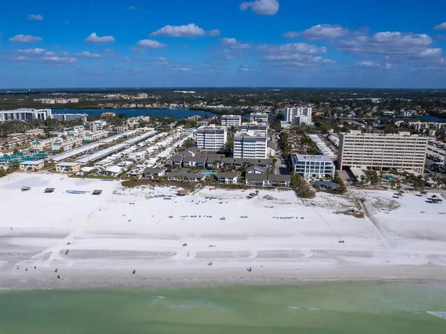 1080 W Peppertree Lane 506a, SARASOTA