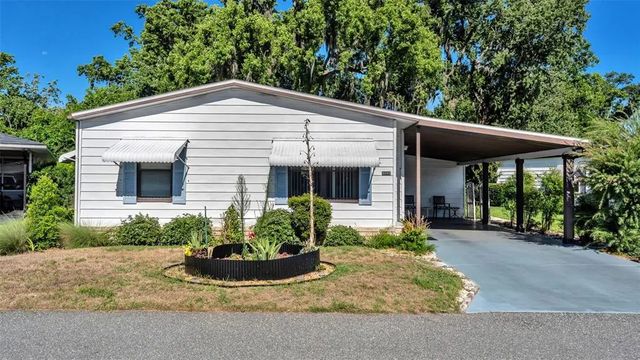 4959 Colonnades Circle W, LAKELAND
