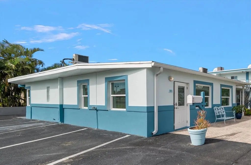 Gulf Shores Realty: 25 9e0ce860e2c4df4fd2137bd6aaf7a91e l