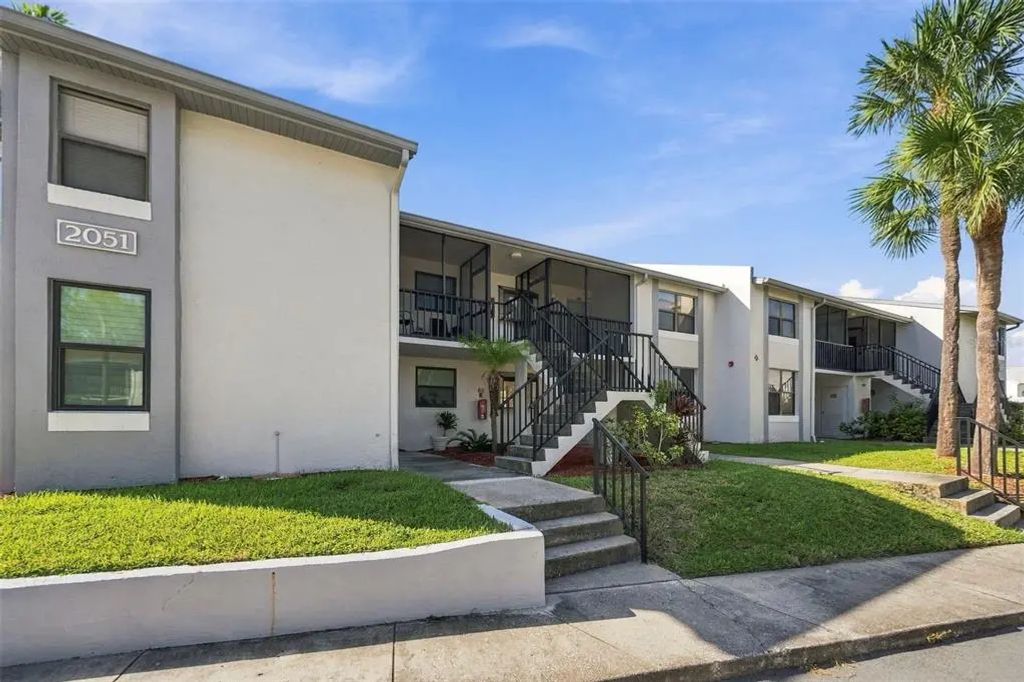 2051 Skimmer Court W 112, CLEARWATER
