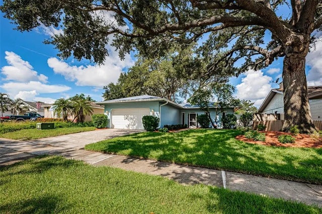 10822 64th Street N, PINELLAS PARK