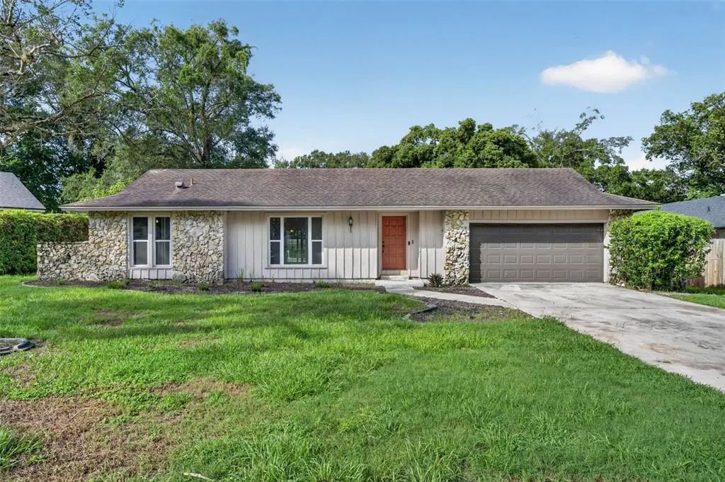 210 Jonesbury Court, LONGWOOD