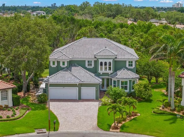 1171 Red Maple Circle Ne, ST PETERSBURG
