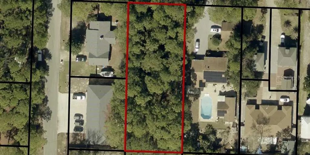 8509 Laredo Street, NAVARRE
