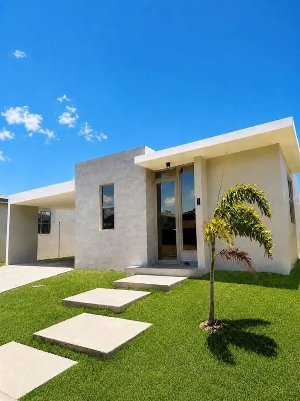110 St. River View Ciudad Jardin 232, GURABO
