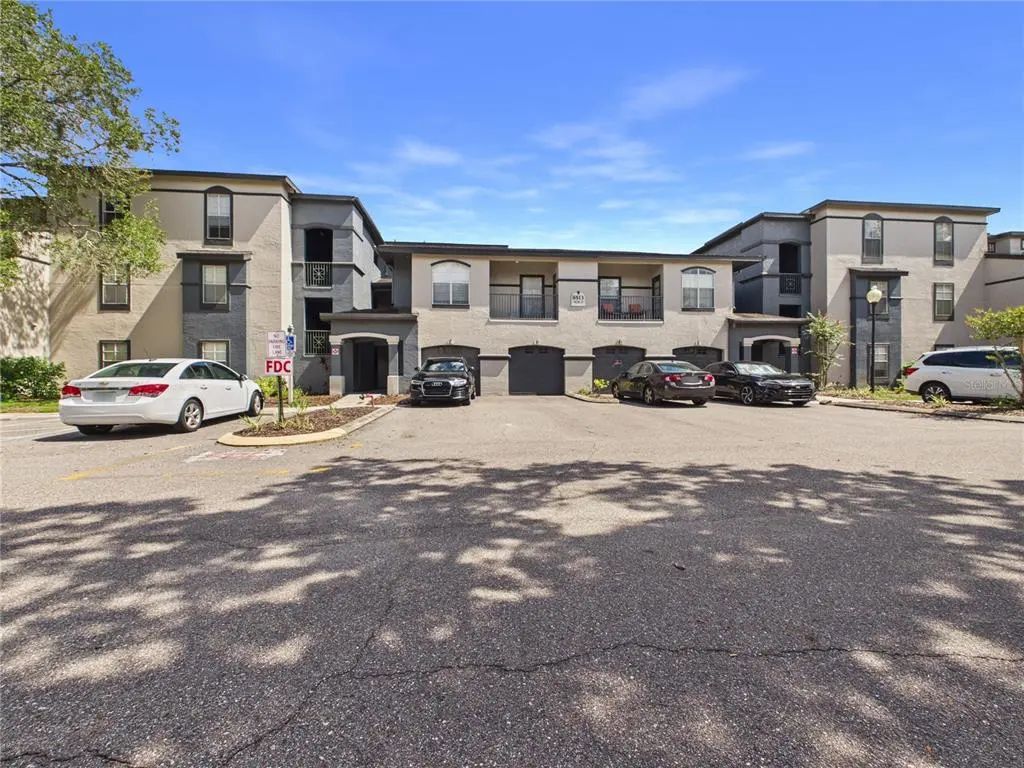 8513 Lucuya Way 308, TEMPLE TERRACE