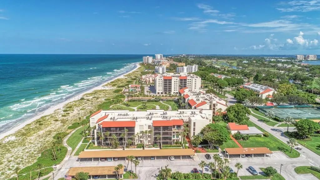 1975 Gulf Of Mexico Drive G4-401, LONGBOAT KEY