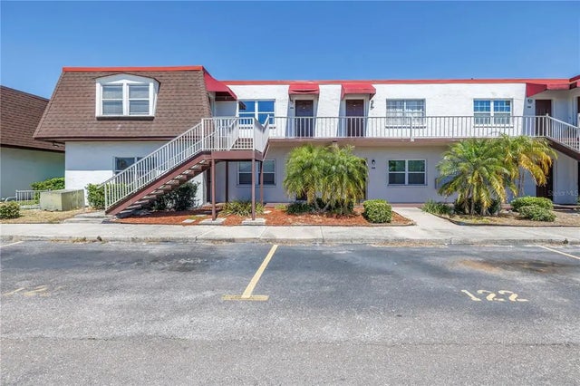 9105 W Hillsborough Avenue I102, TAMPA