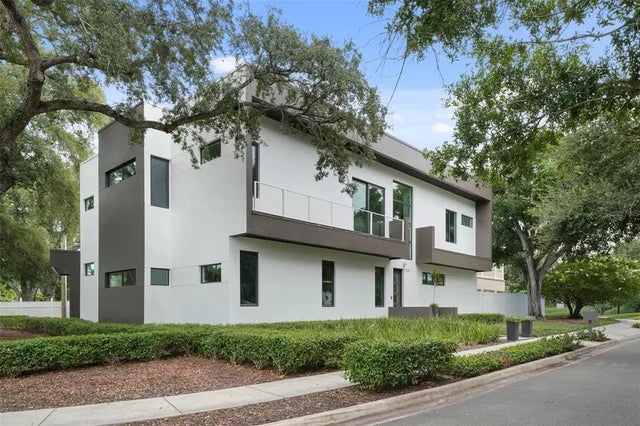 3139 W Waverly Avenue, TAMPA