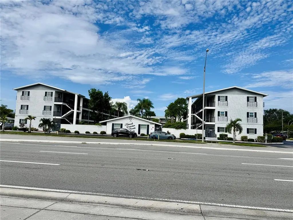 4050 4th Street N 305, ST. PETERSBURG