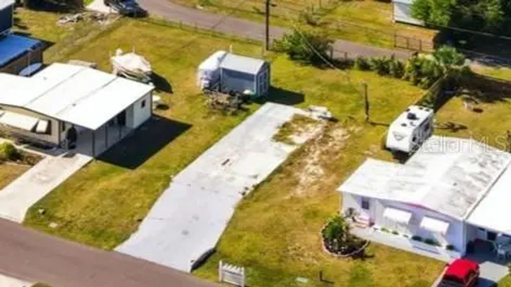 1372 Ibis Drive, ENGLEWOOD