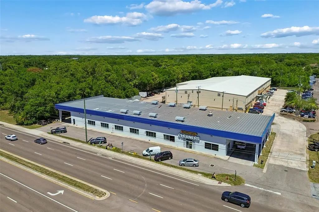 9945 Race Track Road, TAMPA