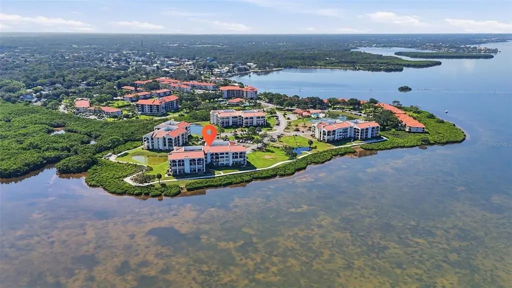301 Mariner Drive 301, TARPON SPRINGS