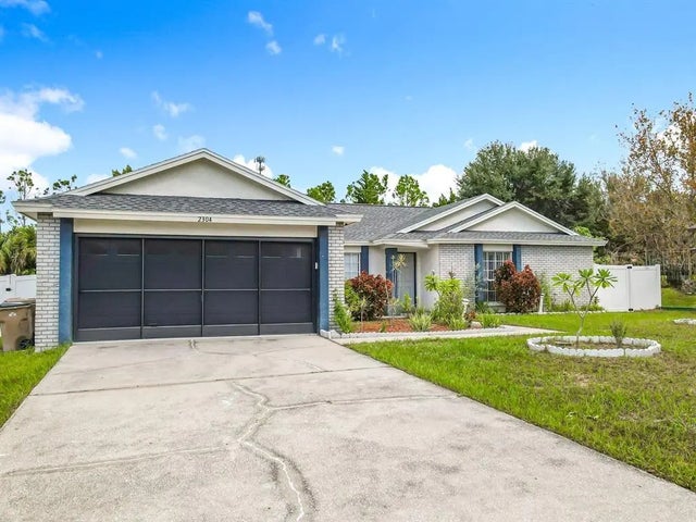 2304 Clementine Trail, CLERMONT
