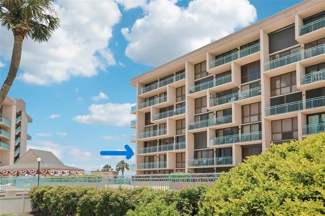 1 Key Capri 302e, TREASURE ISLAND