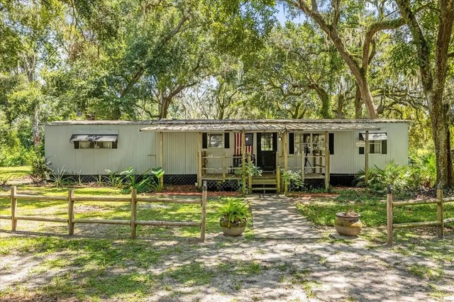 130 Youth Camp Road, GROVELAND