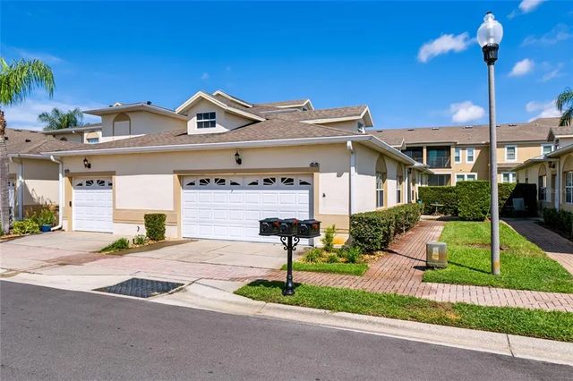 17313 Chateau Pine Way, CLERMONT
