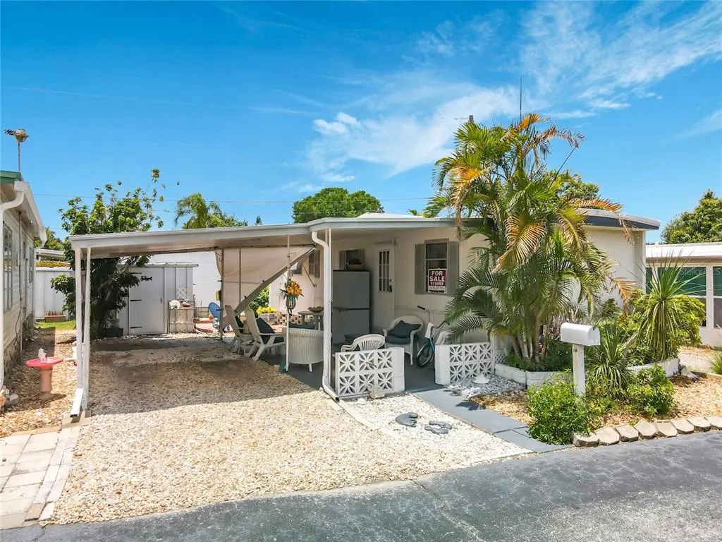 7490 46th Avenue N 109, ST PETERSBURG