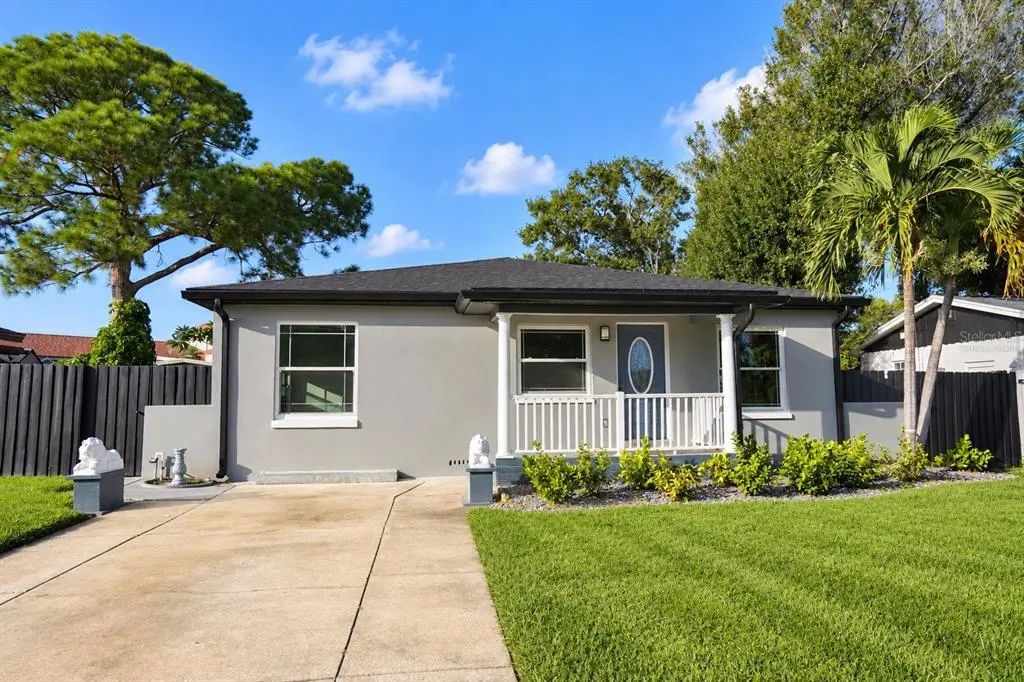 5817 Dartmouth Avenue N, ST. PETERSBURG