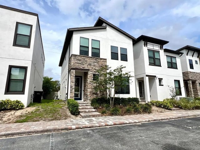 236 Villa Domani Circle, DAVENPORT