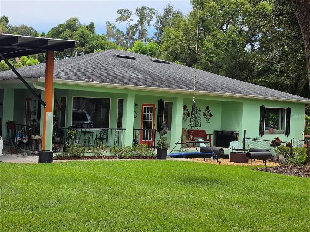 390 Henderson Avenue, SEFFNER