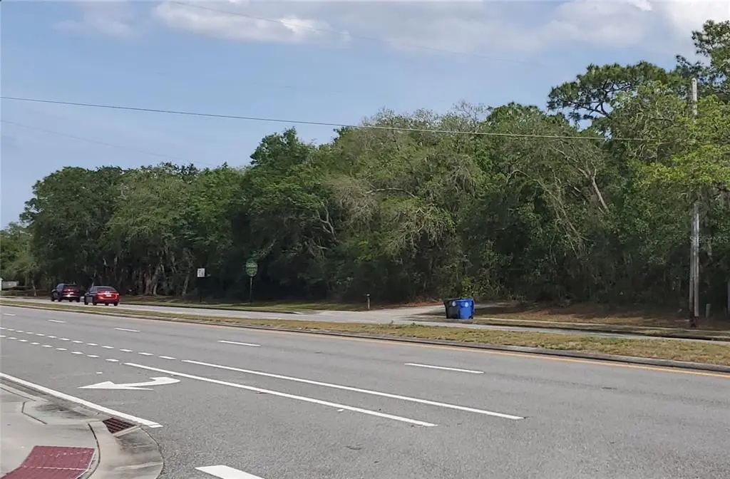 175 W Chapman Road, OVIEDO