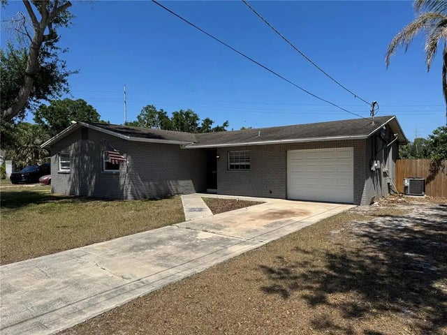 5813 Oxford Drive, TAMPA