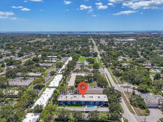 1485 Lakeview Road 2, CLEARWATER