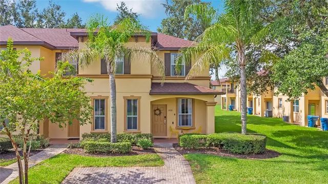 2735 Calabria Avenue, DAVENPORT