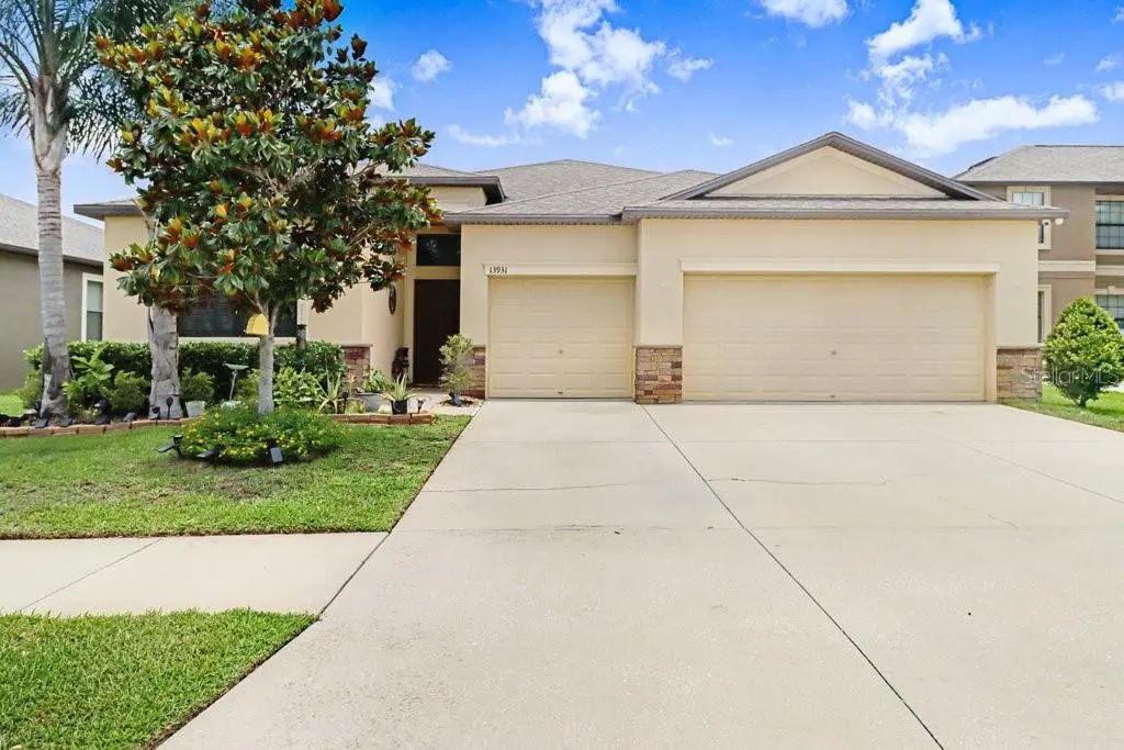 13931 Felix Will Road, RIVERVIEW