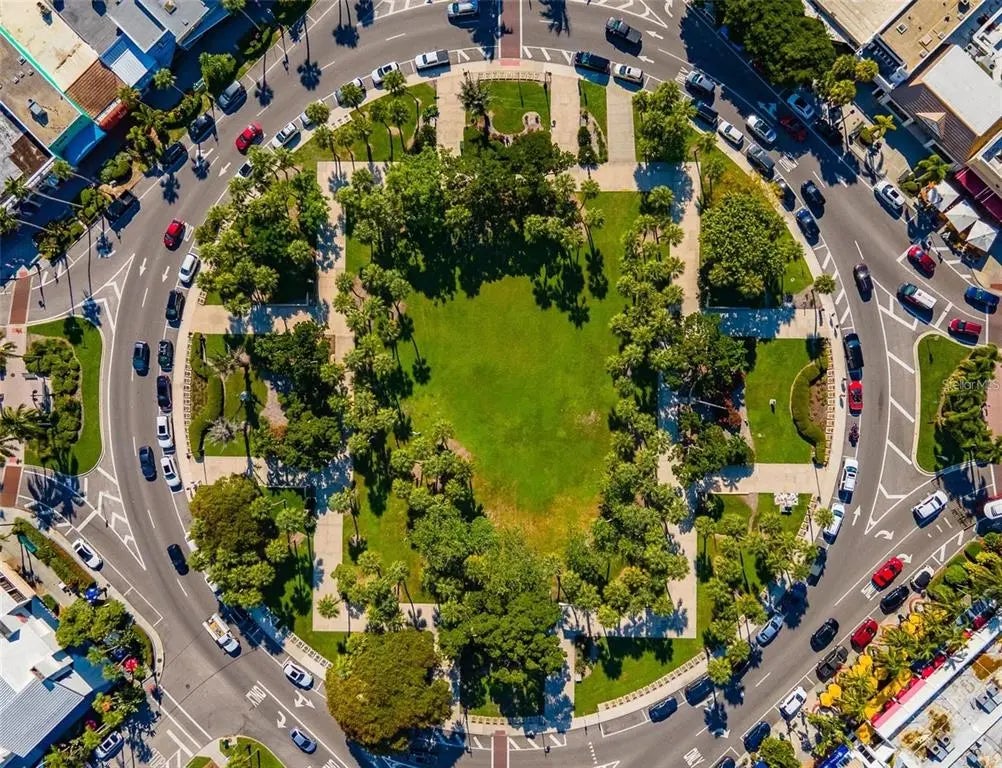 Gulf Shores Realty: 10 2d265f18326902d52e2cd415f735ee94 l