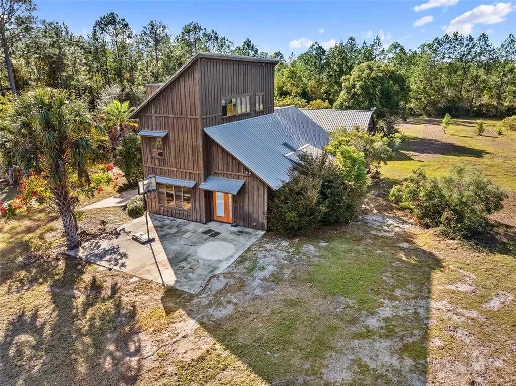 923 S County Road 315, INTERLACHEN