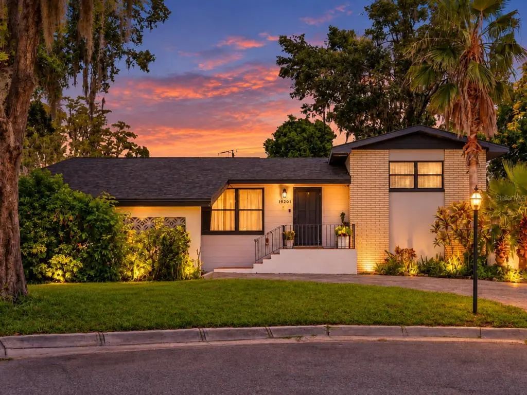 19201 Alice Circle, LUTZ