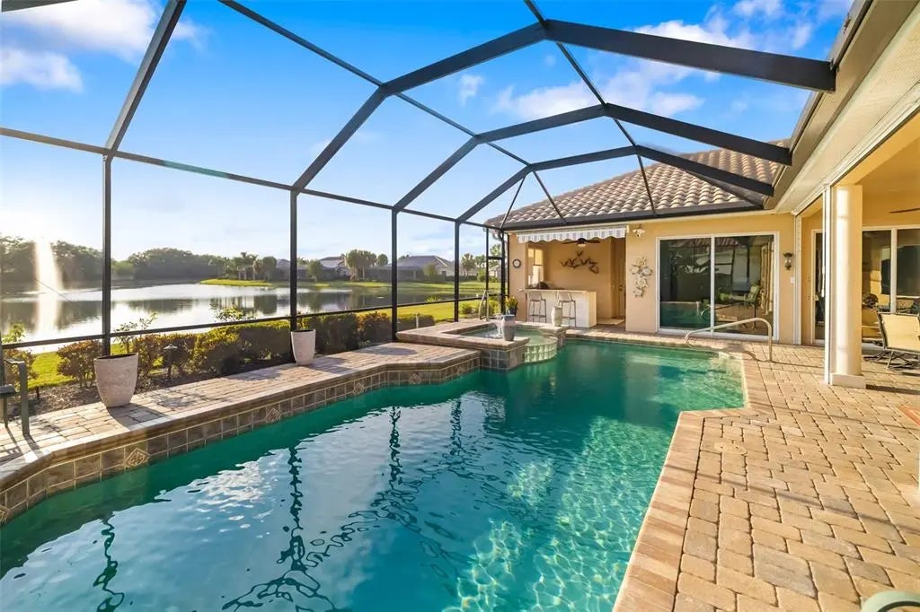 409 Sand Crane Court, BRADENTON