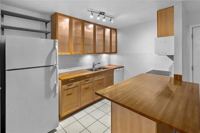1015 Sw 9th Street D2, GAINESVILLE