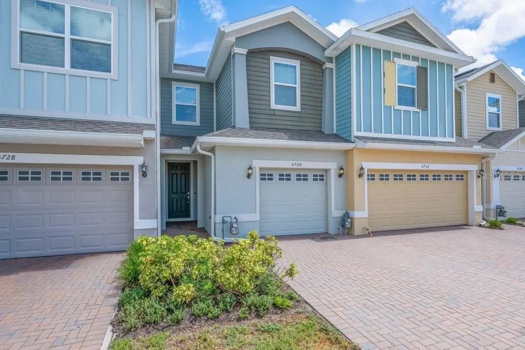 5730 Skytop Lane, LITHIA