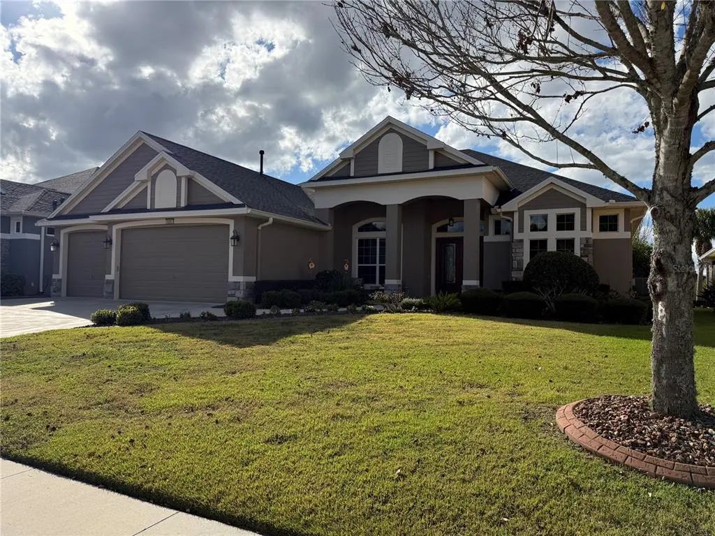 8293 Bridgeport Bay Circle, MOUNT DORA